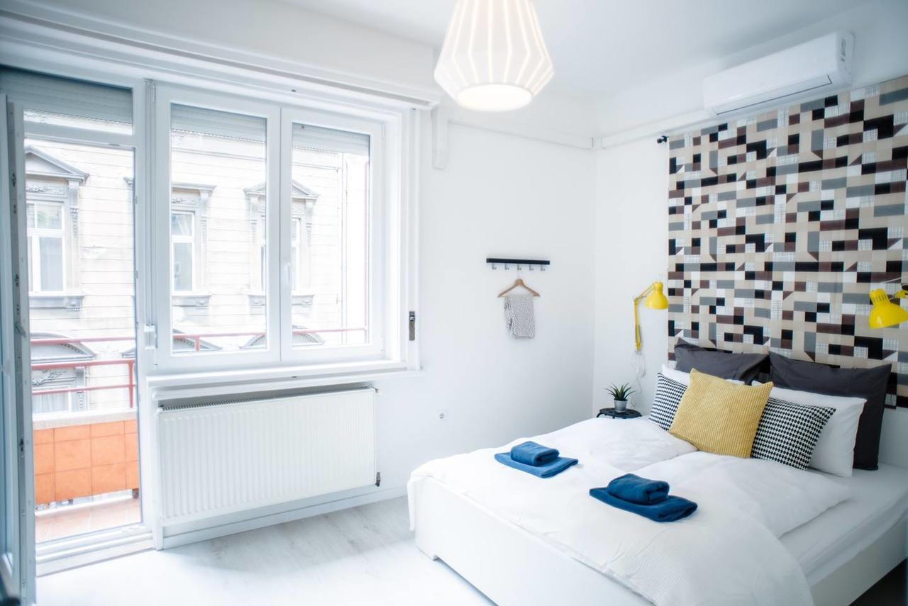 Central New Home With 3 Bedrooms, A/C And Balcony Budapest Esterno foto